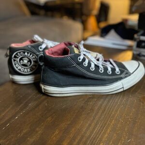 Black Converse High-Top Sneakers 7.5M with Embellishments